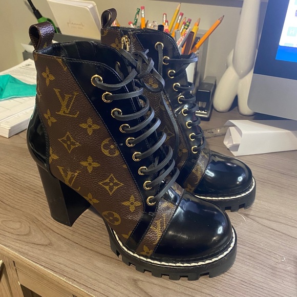 Louis Vuitton Ankle Boot - Picture 2 of 8